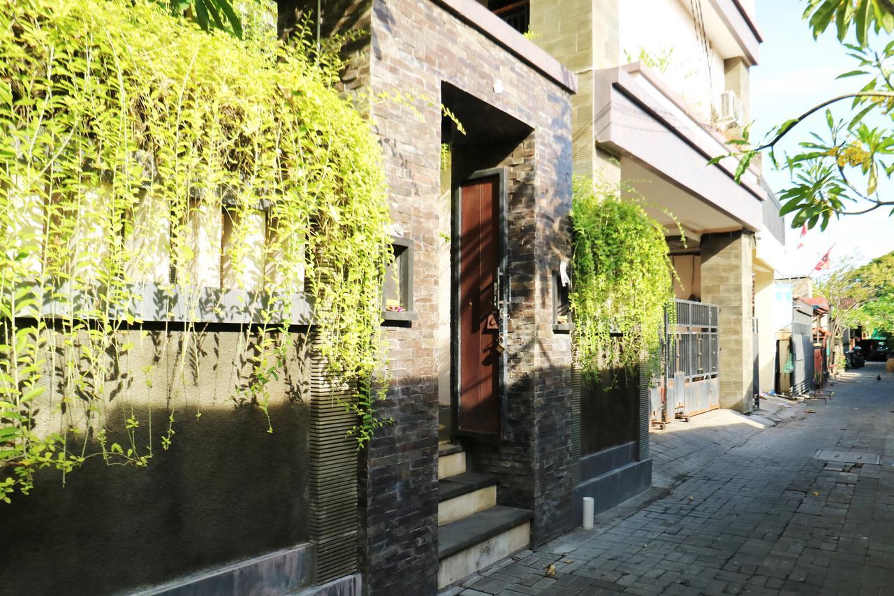 Pondok 3 Mertha Kuta  Exterior photo