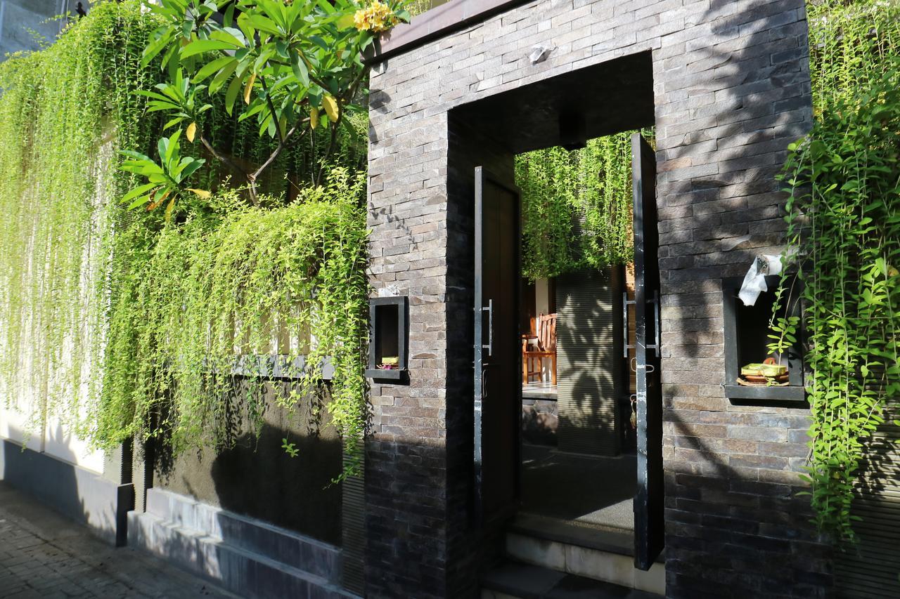 Pondok 3 Mertha Kuta  Exterior photo