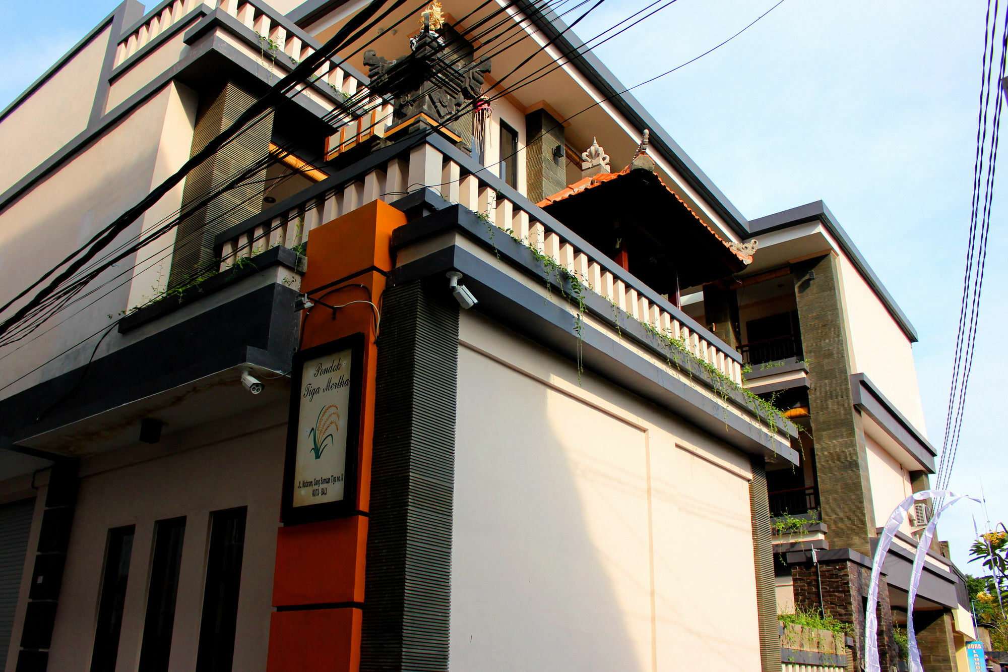 Pondok 3 Mertha Kuta  Exterior photo
